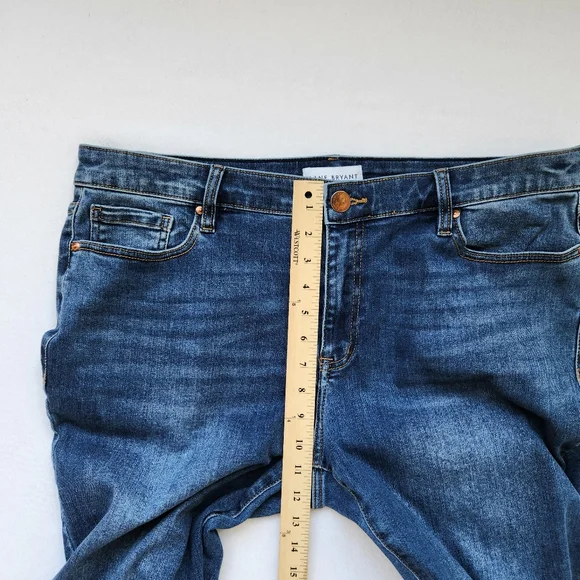 Lane Bryant Jeans Mid Rise Bootcut Blue Flex Magic Waistband Frayed Casual 18 - Picture 11 of 13